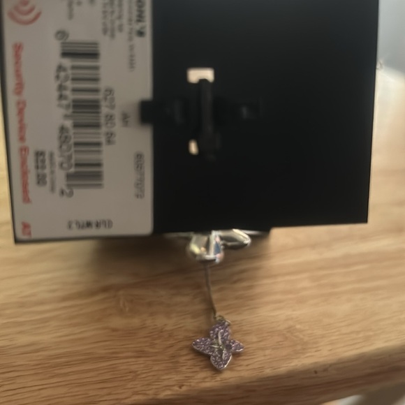 Earrings & ring set - Picture 6 of 6